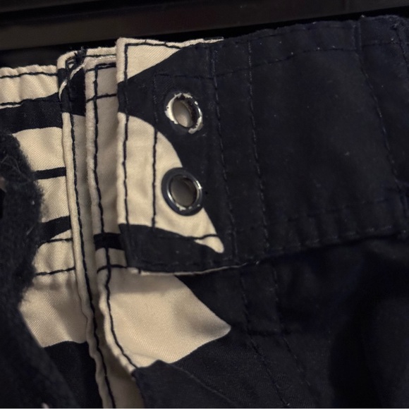 Hawaiian shorts performance Trunks Swim Hibiscus Black Board Beach - Picture 6 of 7